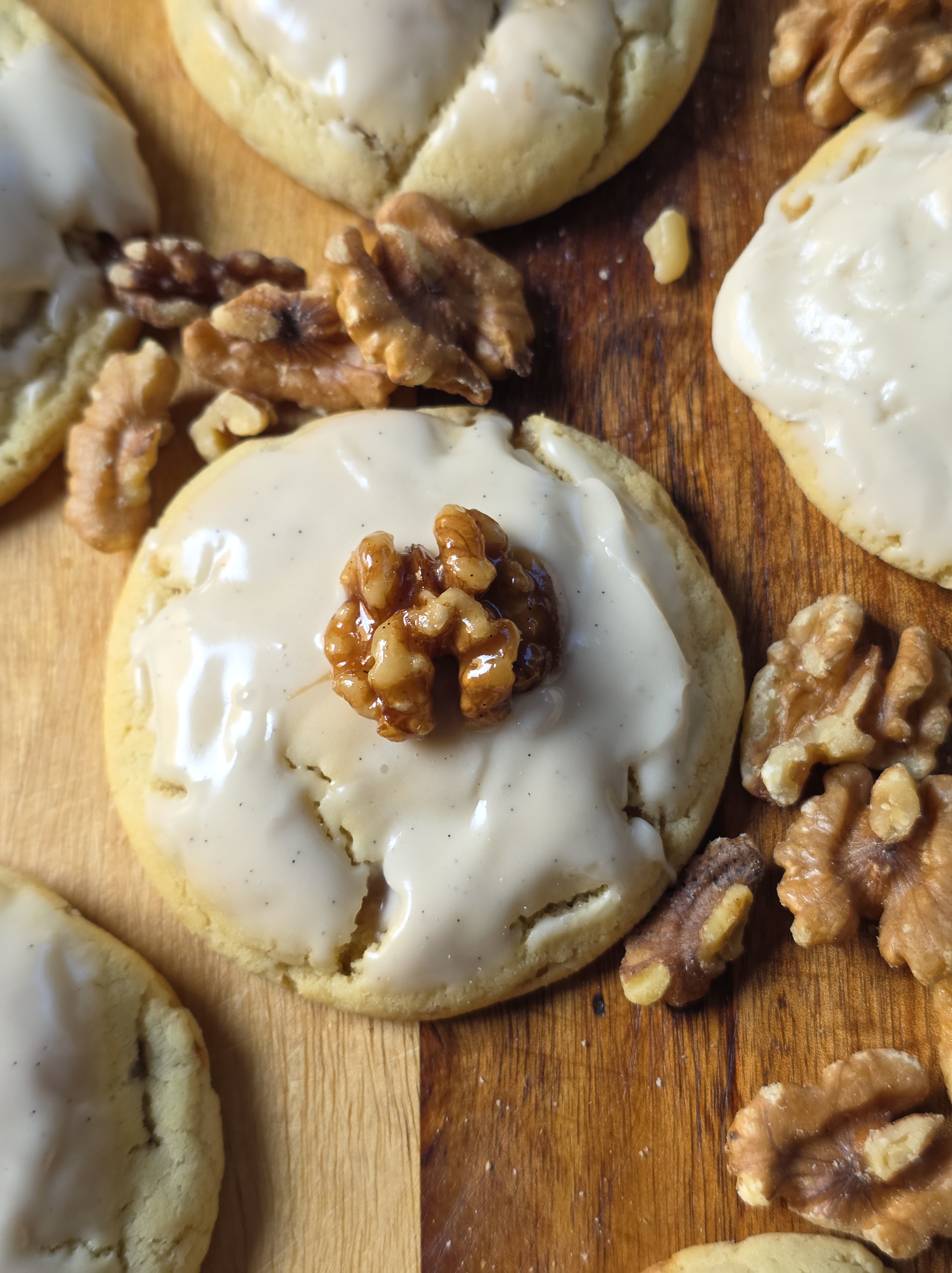 Maple Walnut Cookies